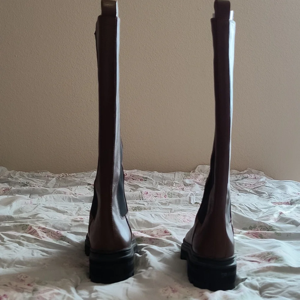 Madewell Poppy Tall Lugsole Boot - Picture 7 of 10